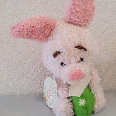 Lot 319: New (12m) Long Sleeve Onsie, Bibs, Easter Piglet and Baby Ganz Skitter Critter Bunny 