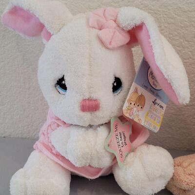 Lot 321: Precious Moments Prayer Bunny and Bear & (2) Coloring Books