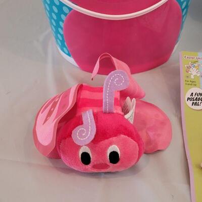 Lot 324: New Peeps Easter Bucket filled with Goodies