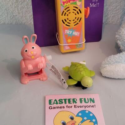 Lot 325: New Peeps Easter Bucket filled with Goodies 