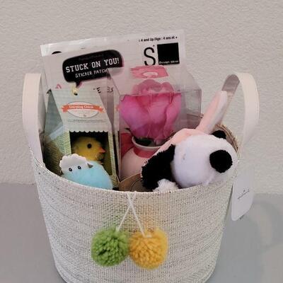 Lot 328: New Easter Bucket filled with Hallmark Goodies 