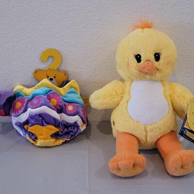 Lot 335: New Build a Bear Chick with Outfit 