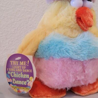 Lot 336: New Animated Chicken, Duck and Hopping Bunny