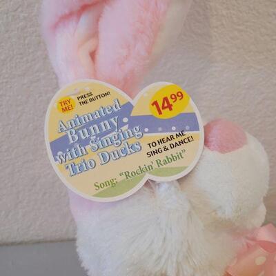 Lot 337: New Animated Bunny & Chicks and Duck