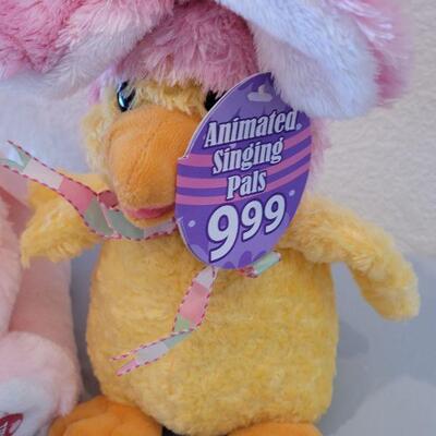 Lot 337: New Animated Bunny & Chicks and Duck