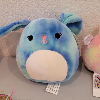 Lot 344: New Hallmark  Bunny Purse Bag with Duck Earrings, Lip Balm, Bunny Coin Purse, Gold Egg with Scarf & 2 Squishmallows