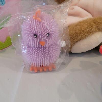 Lot 345: New Felt Easter Bucket Filled with Hallmark Goodies