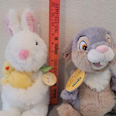 Lot 351: New Animated Hallmark Bunny and Animated Thumper 