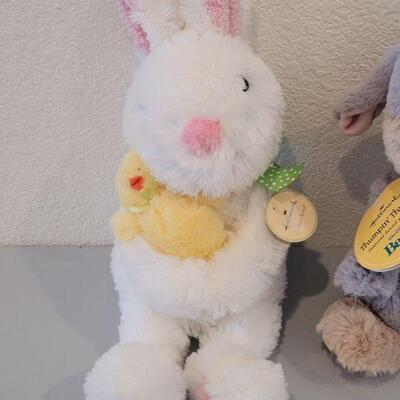 Lot 351: New Animated Hallmark Bunny and Animated Thumper 