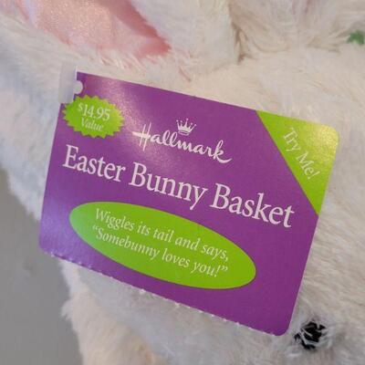 Lot 356: (2) Hallmark Bunnies and (2) Animated Chicks
