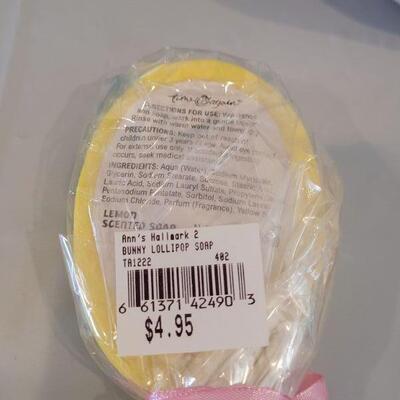 Lot 358: New Hallmark Purse Basket, Handsoap Lollipop,  Notepad & Pen and Bunny Plush 