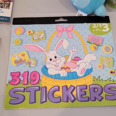 Lot 359: New Hallmark Easter Basket with Activities, Snoopy Bunny, Squishmallow Clip On, Bath Sponge, Zip a long Duck and Bunny