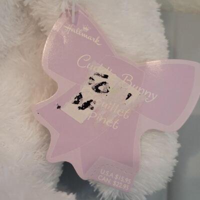 Lot 360: New Bunny Purse Easter Basket, Lip Balm, Handsoap, Pen and Hallmark Bunny 