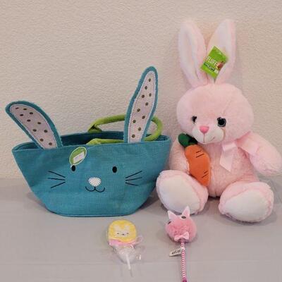 Lot 361: New Bunny Purse Easter Basket, Handsoap Lollipop, Pen and Plush Bunny