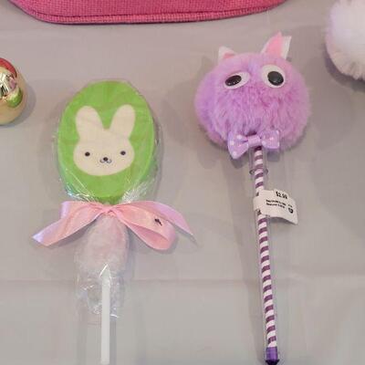 Lot 362: New Bunny Purse Bag, Handsoap Lollipop, Lip Balm and Ganz Bunny