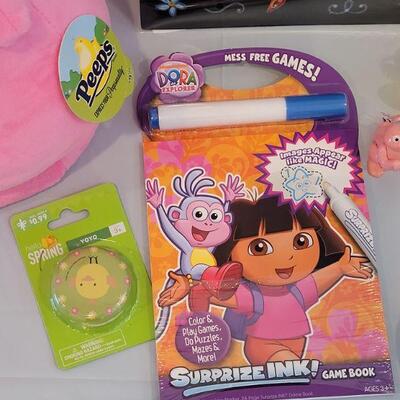Lot 370: New Peeps Easter Bucket, Chalkboard Placemat, Activity Pad, YoYo, Sculpt n Soap, Bubbles, Flutterfly Snoopy and Hallmark Knit Bunny