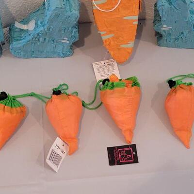 Lot 372: New Mini PiÃ±atas and Carrot Pull Out Grocery Bags