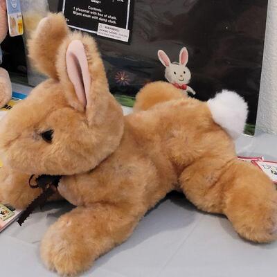 Lot 379: New Peeps Easter Bucket with Precious Moments Prayer Bear, Douglas Rabbit, Activity Pads, Slinky,  Sculpt n Soap &...