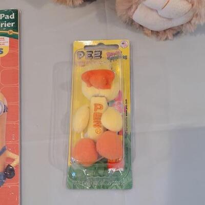 Lot 387: New Easter Basket with Ganz Bunny, Bath Toys, Spider-Man Bath Soap-Shampoo-Cleansing Gel, Pez, Activity Pad