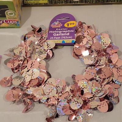 Lot 392: New Easter Making Supplies and Basket Decorations 
