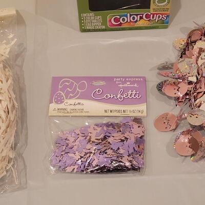 Lot 392: New Easter Making Supplies and Basket Decorations 