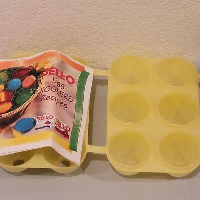 Lot 392: New Easter Making Supplies and Basket Decorations 