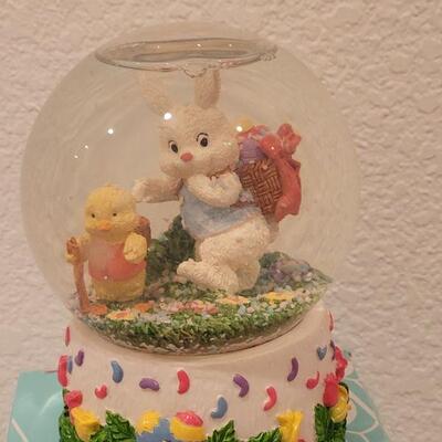 Lot 400: (2) Spring Water Globes and Music Box