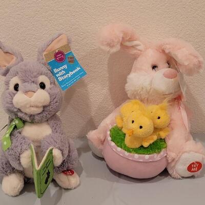 Lot 412: New (2) Animated Bunnies 