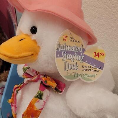 Lot 413: New Animated Duck and Story Telling Bunny 