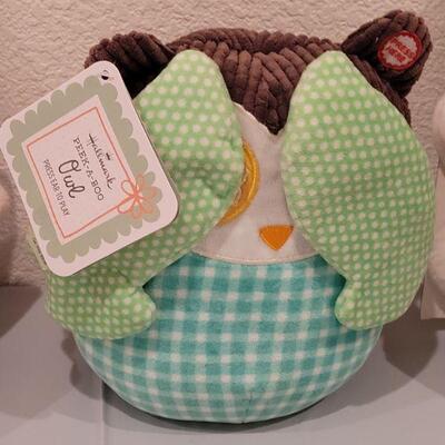 Lot 414: New Barnyard Hand Puppets and Peek a Boo Owl