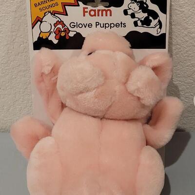 Lot 414: New Barnyard Hand Puppets and Peek a Boo Owl