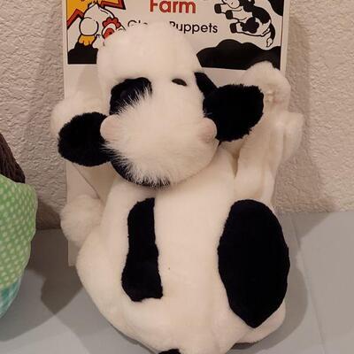 Lot 414: New Barnyard Hand Puppets and Peek a Boo Owl