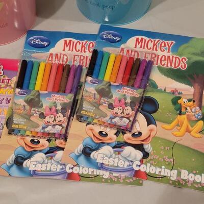 Lot 419: New Easter Metal Buckets with Activity Pad