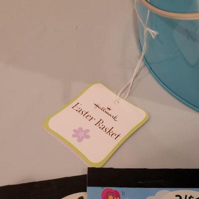 Lot 419: New Easter Metal Buckets with Activity Pad