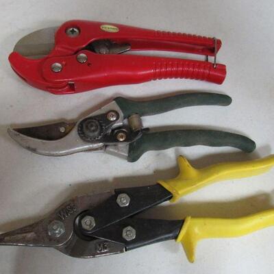 3 Used Hand Cutters