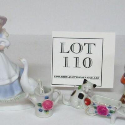 Lot of 5 Vintage Figurines