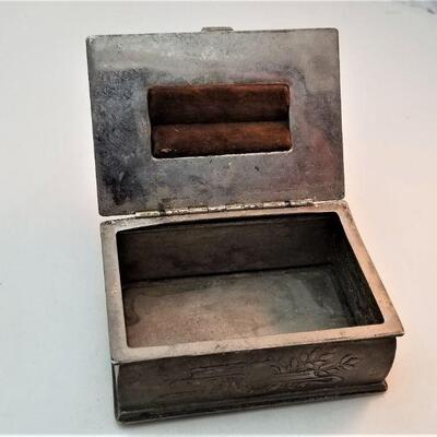 Lot #39  Vintage K of M (Momus) Cigarette Box - Krewe Favor - dated 1926