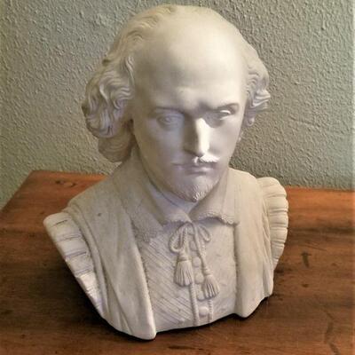 Lot #43  Design Toscano-type Bust of William Shakespeare