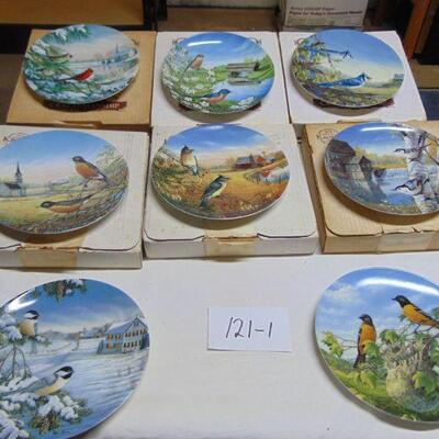 Box 121 Collector plates, crystal, Belleek 