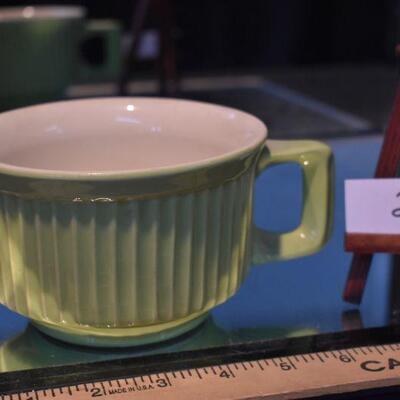 McCoy 1970 Green Mug 