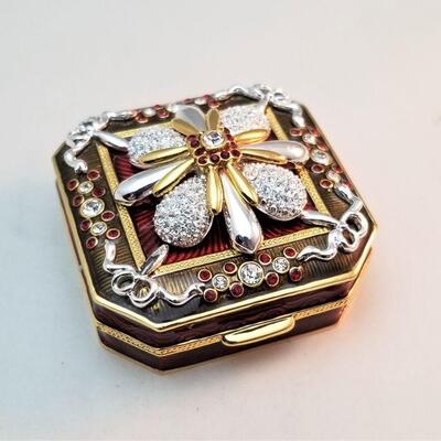 Lot #59  Joan Rivers hinged box with Matching Earrings