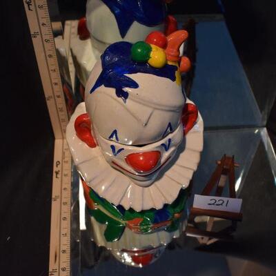 McCoy 1943 Clown Bust Cookie Jar 