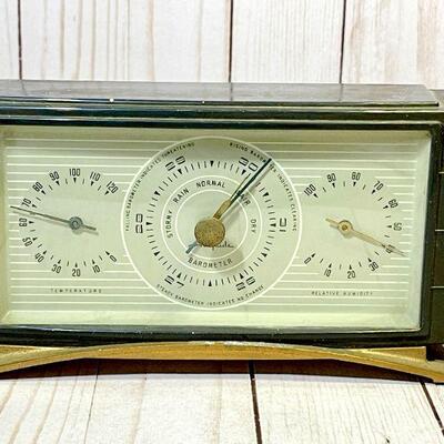 Lot 62 Desktop Thermometer & Barameter & Humidity Deco Design "Airguide"