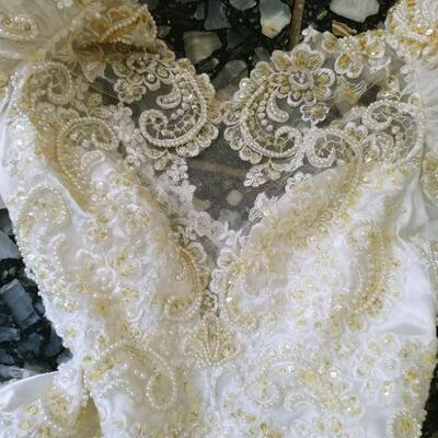 Lace Wedding Dress Double deep "V" with train