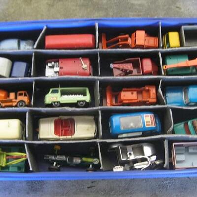 Lot 72 Group 2 Vintage 20 Matchbox Lesney Toy Cars 1965 Cash Trucks Motorcycle 