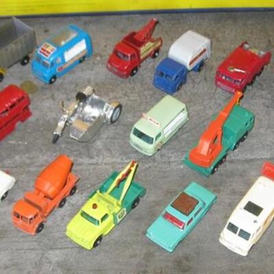 Lot 72 Group 2 Vintage 20 Matchbox Lesney Toy Cars 1965 Cash Trucks Motorcycle 