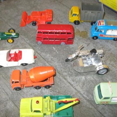 Lot 72 Group 2 Vintage 20 Matchbox Lesney Toy Cars 1965 Cash Trucks Motorcycle 