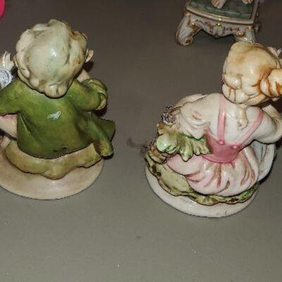 2 Victorian Colonial Figurines 4 1/4" Tall - Item #304