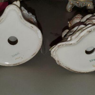 2 Victorian Colonial Figurines 4 1/4" Tall - Item #304