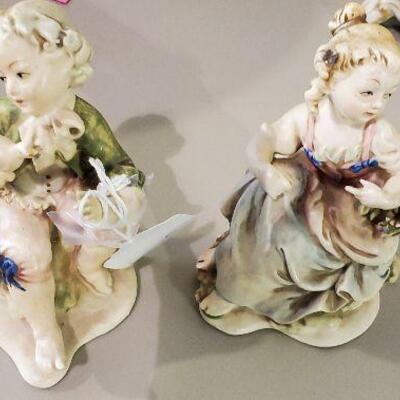 2 Victorian Colonial Figurines 4 1/4" Tall - Item #304